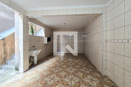 Área se serviço de casa à venda com 2 quartos, 90m² em Nova Petrópolis, São Bernardo do Campo