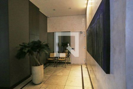 Hall de kitnet/studio à venda com 1 quarto, 29m² em Savassi, Belo Horizonte