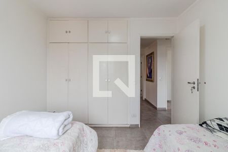 Quarto 1 de apartamento à venda com 3 quartos, 140m² em Vila Madalena, São Paulo