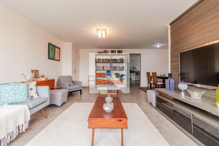 Sala de apartamento à venda com 3 quartos, 140m² em Vila Madalena, São Paulo