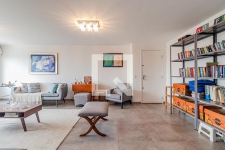 Sala de apartamento à venda com 3 quartos, 140m² em Vila Madalena, São Paulo