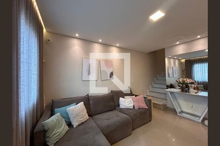 Sala de casa de condomínio à venda com 2 quartos, 117m² em Vila Bruna, São Paulo