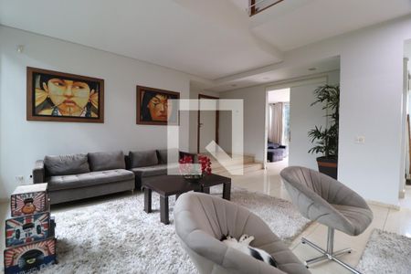 Sala de casa para alugar com 4 quartos, 490m² em Tabajaras, Uberlândia