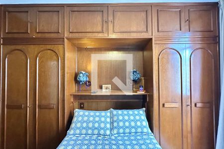 Quarto 1 de apartamento à venda com 3 quartos, 124m² em Copacabana, Rio de Janeiro