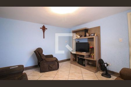 Sala de casa à venda com 8 quartos, 270m² em Vila Prudente, São Paulo