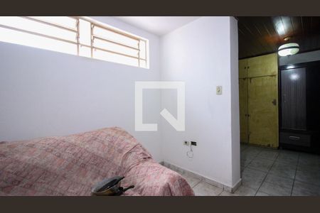 Sala 2 de casa à venda com 8 quartos, 270m² em Vila Prudente, São Paulo