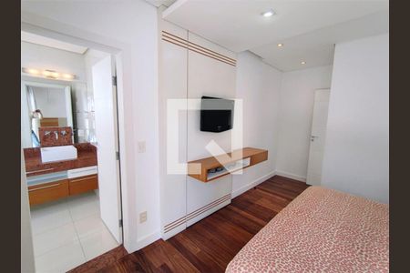 Casa à venda com 4 quartos, 410m² em Parque do Colégio, Jundiaí