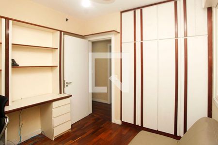 Quarto 2 de apartamento para alugar com 3 quartos, 119m² em Rio Branco, Porto Alegre