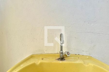 Banheiro da Suíte de casa para alugar com 1 quarto, 40m² em Jardim Oriental, São Paulo