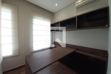 Escritório de casa de condomínio à venda com 4 quartos, 258m² em Swiss Park, Campinas