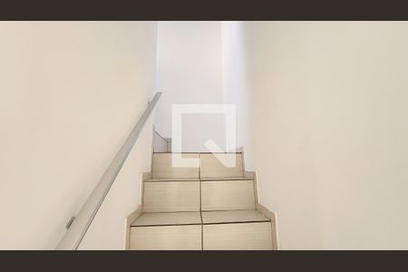 Corredor de casa à venda com 2 quartos, 135m² em Jardim das Tulipas, Jundiaí
