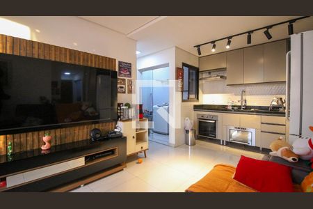 Sala de casa à venda com 2 quartos, 2147483647m² em Vila Antonieta, São Paulo