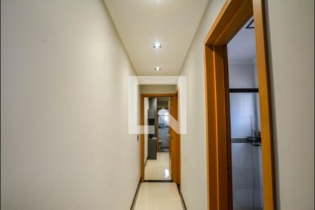 Corredor de apartamento à venda com 2 quartos, 120m² em Jardim Paraiso, Santo André