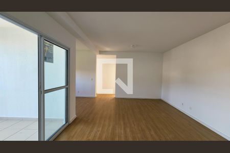 Sala de apartamento à venda com 3 quartos, 83m² em Jardim Ana Maria, Jundiaí