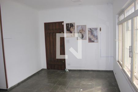 Sala de casa para alugar com 2 quartos, 109m² em Jardim Aida, Guarulhos