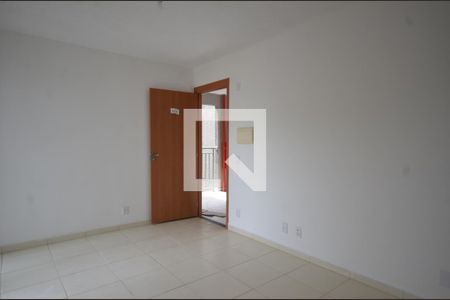 Sala de apartamento para alugar com 2 quartos, 50m² em Guaratiba, Rio de Janeiro