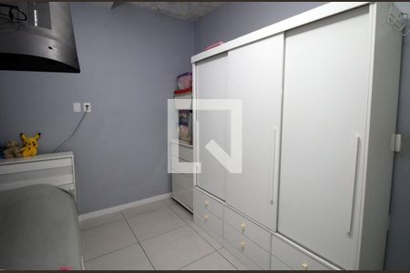 Quarto 1 de casa para alugar com 3 quartos, 97m² em Brás de Pina, Rio de Janeiro