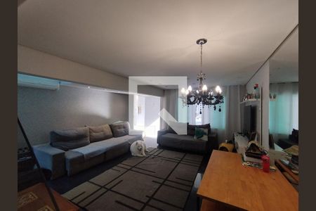 Sala de casa para alugar com 3 quartos, 250m² em Vila Moraes, São Paulo