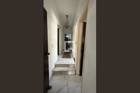 Corredor de casa à venda com 6 quartos, 245m² em Chácara da Barra, Campinas