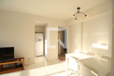 Sala de apartamento à venda com 1 quarto, 70m² em Camorim, Rio de Janeiro