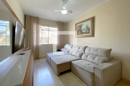Sala de apartamento à venda com 3 quartos, 85m² em Santa Efigênia, Belo Horizonte