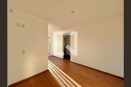 Sala de apartamento para alugar com 2 quartos, 56m² em Operário, Novo Hamburgo