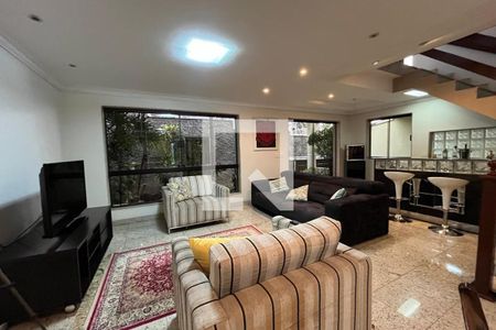 Sala de casa para alugar com 4 quartos, 360m² em Jardim Vinte E Cinco de Agosto, Duque de Caxias