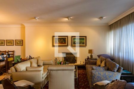 Sala de apartamento à venda com 3 quartos, 185m² em Real Parque, São Paulo