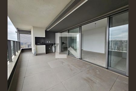 Sacada de apartamento à venda com 3 quartos, 131m² em Brooklin, São Paulo