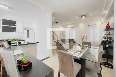 Sala de casa de condomínio para alugar com 3 quartos, 144m² em Jardim Primavera, Jacareí