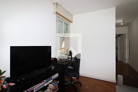 Sala de apartamento à venda com 1 quarto, 35m² em Petrópolis, Porto Alegre