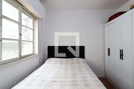 Quarto de apartamento à venda com 1 quarto, 35m² em Petrópolis, Porto Alegre