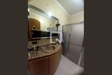 Banheiro de casa à venda com 2 quartos, 194m² em Água Rasa, São Paulo