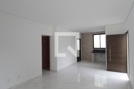 Sala de casa de condomínio à venda com 3 quartos, 140m² em Trevo, Belo Horizonte