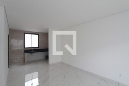 Sala de casa de condomínio à venda com 3 quartos, 140m² em Trevo, Belo Horizonte