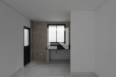 Sala de casa de condomínio à venda com 3 quartos, 140m² em Trevo, Belo Horizonte