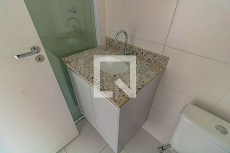 Banheiro de kitnet/studio para alugar com 1 quarto, 25m² em Vila Clementino, São Paulo