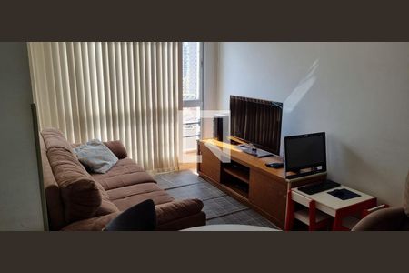 Apartamento à venda com 3 quartos, 67m² em Aclimação, São Paulo