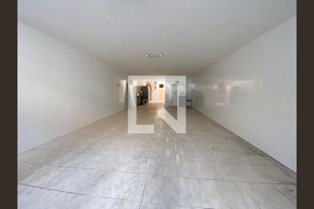 Casa à venda com 3 quartos, 130m² em Chácara Mafalda, São Paulo