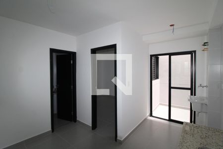 Sala/Cozinha de apartamento à venda com 1 quarto, 32m² em Parada Inglesa, São Paulo