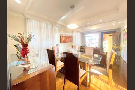 Sala de apartamento à venda com 3 quartos, 140m² em Padre Eustáquio, Belo Horizonte