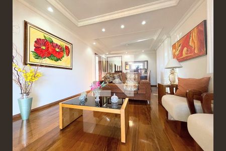 Sala de apartamento à venda com 3 quartos, 140m² em Padre Eustáquio, Belo Horizonte