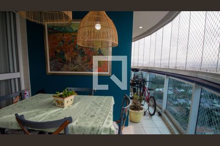 Varanda de apartamento à venda com 3 quartos, 100m² em Barra da Tijuca, Rio de Janeiro