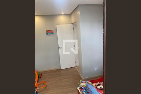 Quarto de casa de condomínio à venda com 3 quartos, 200m² em Aberta dos Morros, Porto Alegre