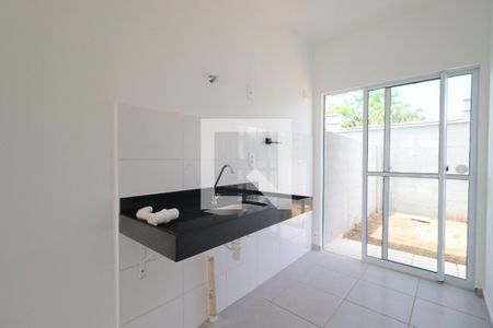 Sala/Cozinha de casa de condomínio para alugar com 2 quartos, 45m² em Reserva Real, Ribeirão Preto