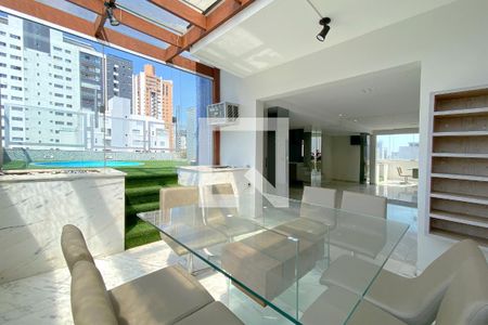 Varanda da Sala de apartamento para alugar com 2 quartos, 213m² em Savassi, Belo Horizonte