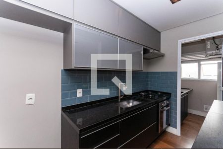 Cozinha de apartamento para alugar com 1 quarto, 45m² em Várzea da Barra Funda, São Paulo