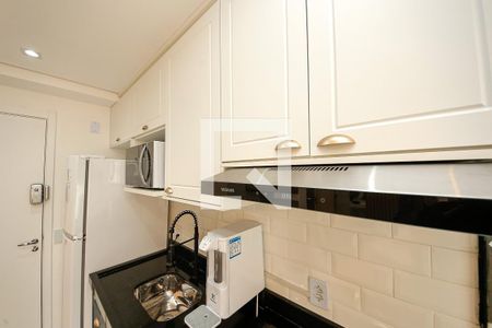 Sala e Cozinha de apartamento para alugar com 1 quarto, 38m² em Vila Graciosa, São Paulo