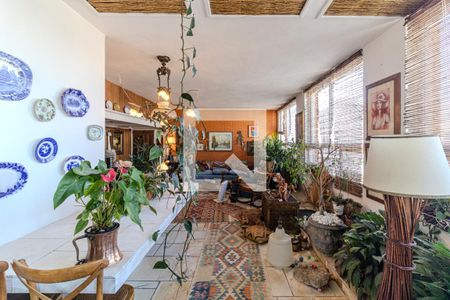 Sala de apartamento à venda com 2 quartos, 213m² em Higienópolis, São Paulo