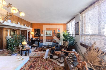 Sala de apartamento à venda com 2 quartos, 213m² em Higienópolis, São Paulo